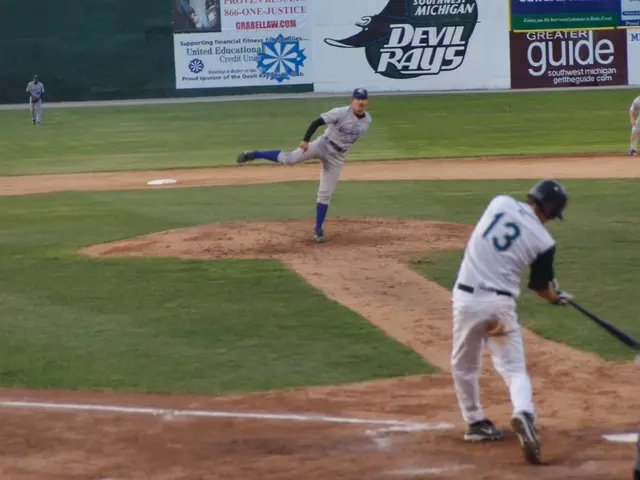 Diamondbacks secure victory over the Brewers with a homerun by Alexander Perdomo, ending the game...